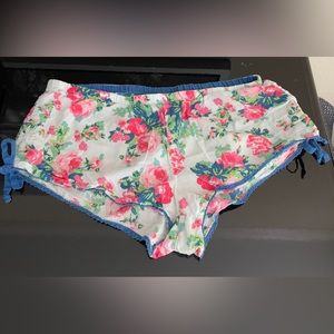 Charlotte Russe Lounge Wear shorts size M & America’s Next Top Model Tank bundle